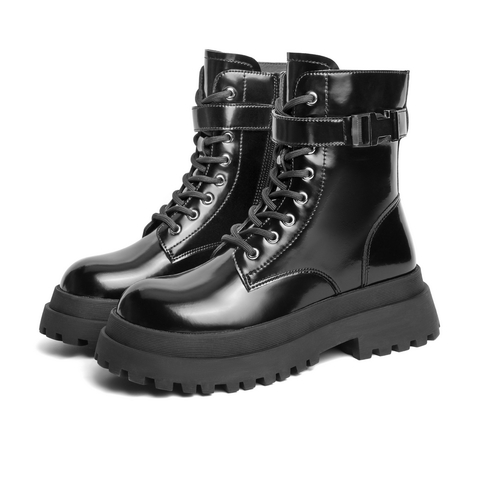 百丽潮酷厚底靴女2021冬新时尚金属扣英伦风女靴B0678DZ1