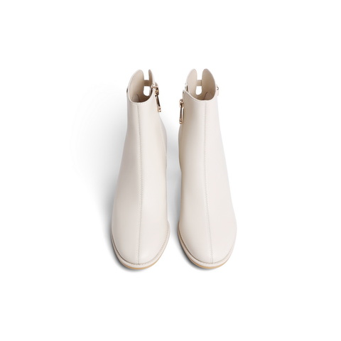 百丽舒适时装靴女2022冬新商场同款羊皮革柔软短靴Y5J1DDD2