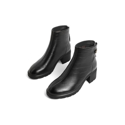 百丽素雅休闲靴女2022冬新商场同款羊皮革粗跟短靴Y5L1DDD2