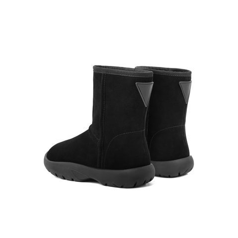 百丽小众设计雪地靴女23冬新真皮保暖舒适短靴B1751DZ3