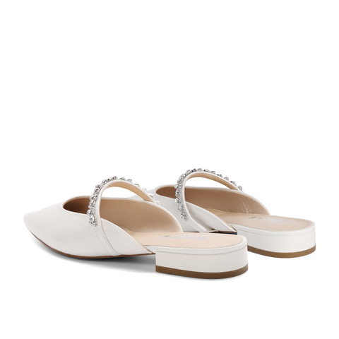 百丽尖头包头拖鞋女2023夏新商场同款钻带凉拖BGJ32BH3