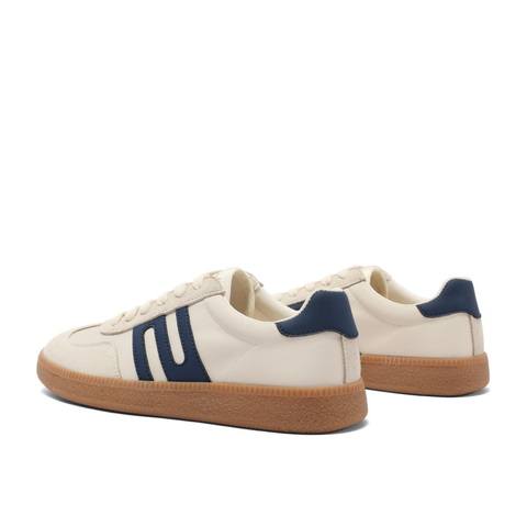 百丽跑道德训鞋女2023秋新商场同款复古运动跑鞋Z7J1DCM3