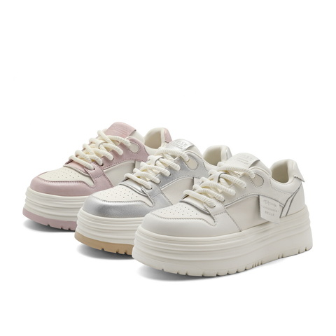 百丽时尚百搭面包板鞋女24春新厚底圆头休闲鞋B1811AM4