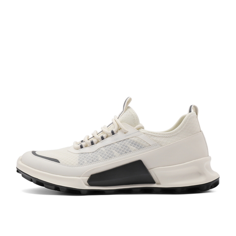 百丽网面透气休闲鞋男鞋2024秋新轻盈厚底户外跑步运动鞋A1642CM4