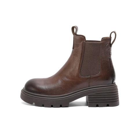 百丽时尚休闲切尔西靴女2024冬新真皮舒适时尚短靴B2309DD4