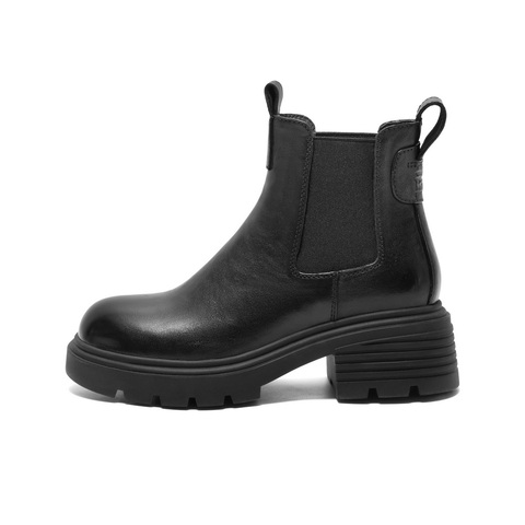 百丽时尚休闲切尔西靴女2024冬新真皮舒适时尚短靴B2309DD4