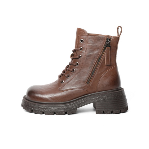 百丽时尚复古马丁靴女2024冬新商场同款真皮短筒靴D3F1DDD4