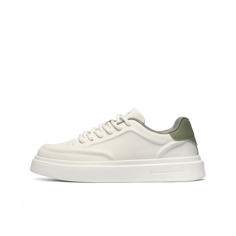 百丽减龄百搭小白鞋男2024秋新轻盈厚底舒适潮搭休闲板鞋A2203CM4