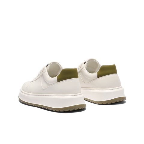 百丽时尚百搭小白鞋男鞋秋季轻盈厚底舒适潮搭休闲板鞋A2084CM4