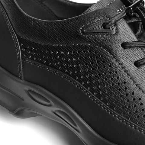 百丽打孔透气健步鞋男2024夏季轻便户外跑步鞋运动鞋8HN01BM4