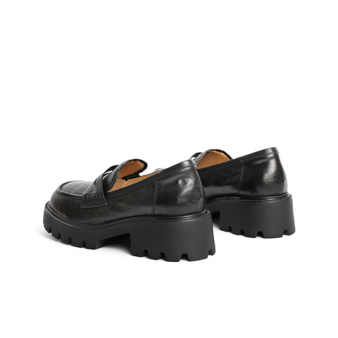 百丽时尚jk乐福鞋2025春新商场同款真皮百搭休闲鞋D2P1DAA5