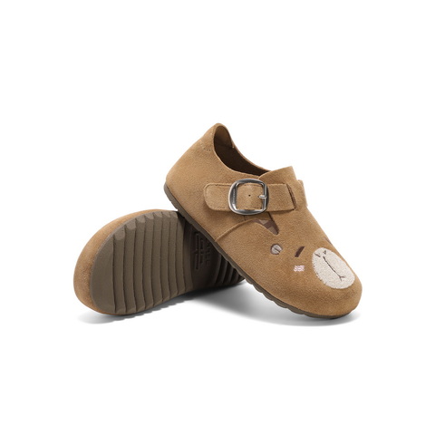 百丽休闲舒适吐司鞋女2025春新商场同款可爱透气儿童板鞋84029A85