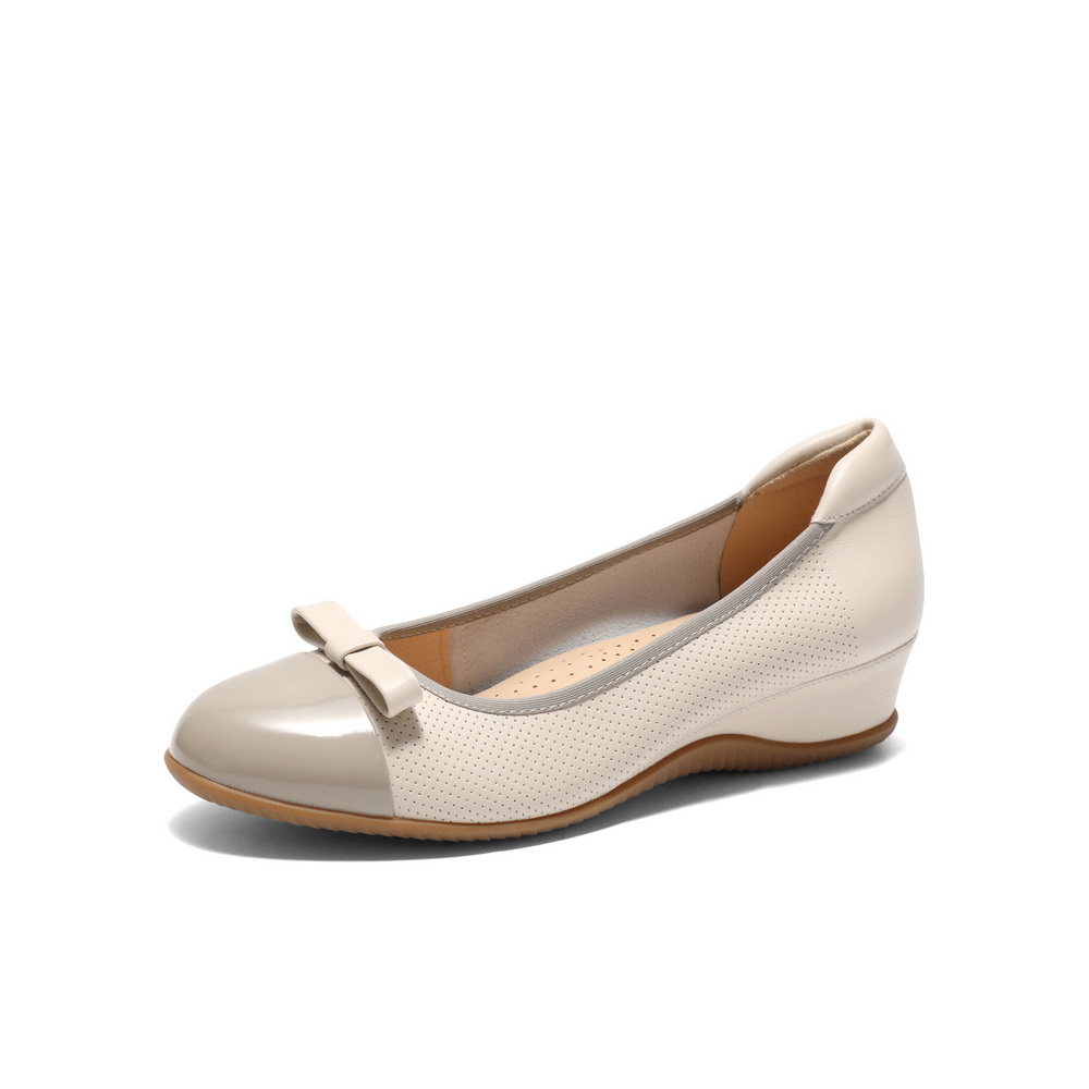 百丽休闲舒适单鞋女2025春新真皮蝴蝶结时尚单鞋D3T1DAQ5