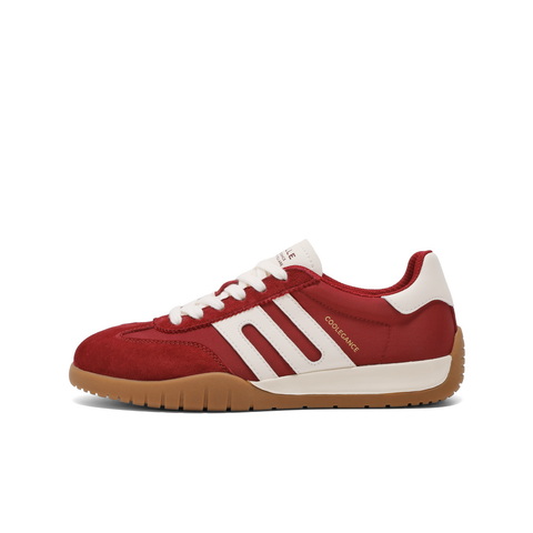 百丽休闲舒适拼色阿甘鞋女2025春新时尚百搭板鞋D3Y1DAM5