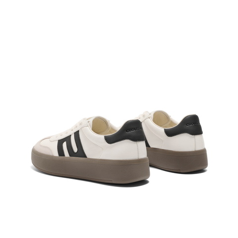 百丽休闲舒适德训鞋女2025春新时尚百搭板鞋D3A2DAM5