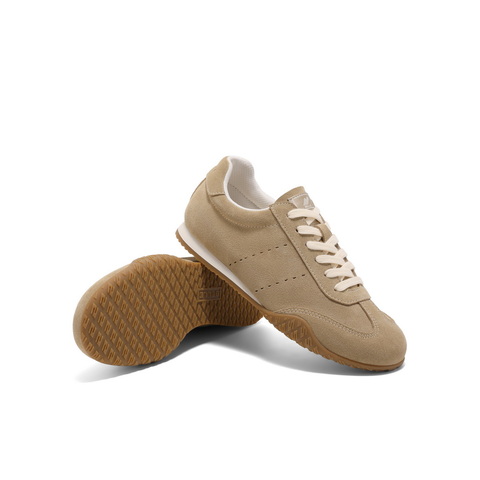 百丽休闲舒适阿甘鞋女2025春新时尚百搭板鞋3QS24AM5