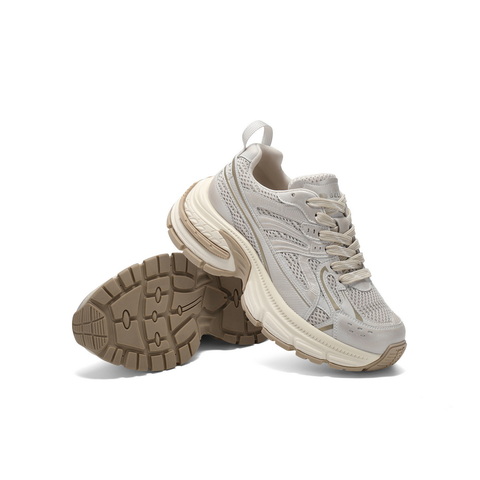 百丽时尚舒适老爹鞋女2025春新网面透气休闲鞋B2456AM5