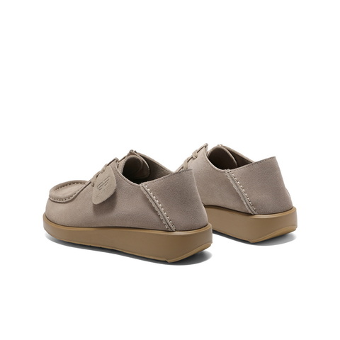 百丽休闲舒适勃肯鞋女2025春新时尚简约鞋B2446AM5