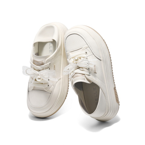 百丽百搭板鞋女2025春新厚底可两穿休闲小白鞋D7W1DAM5