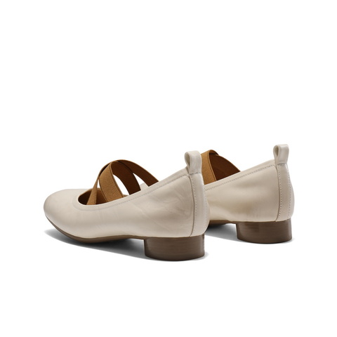 百丽气质淑女玛丽珍鞋女25春新真皮时尚芭蕾风单鞋B1R1DAQ5