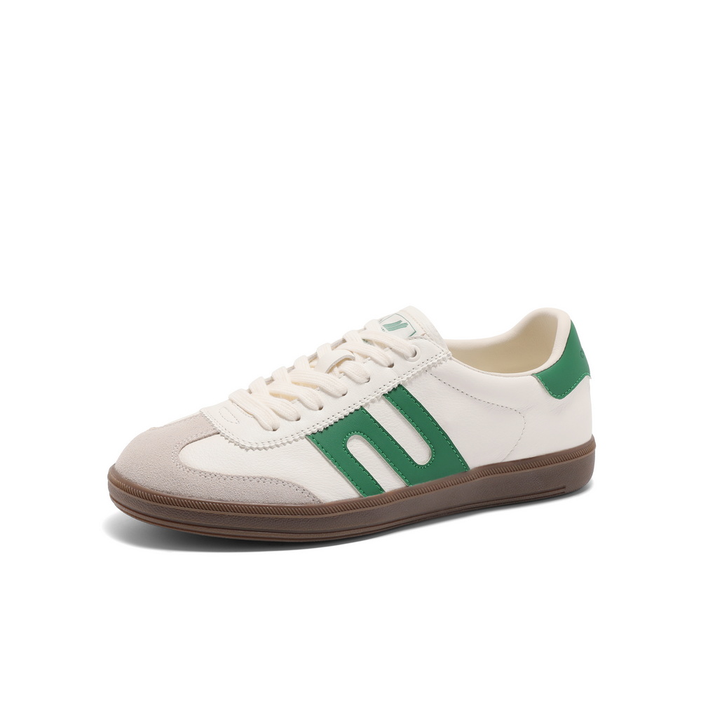 百丽跑道家族德训鞋女2025春新时尚舒适软底板鞋C1H3DAM5