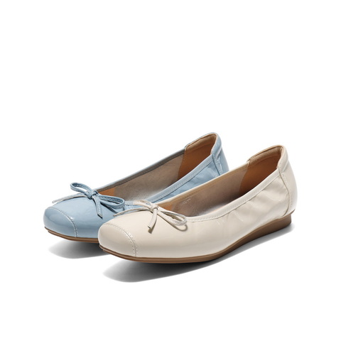 百丽气质平跟单鞋女2025春新商场同款真皮舒适浅口单鞋B3W2DAQ5