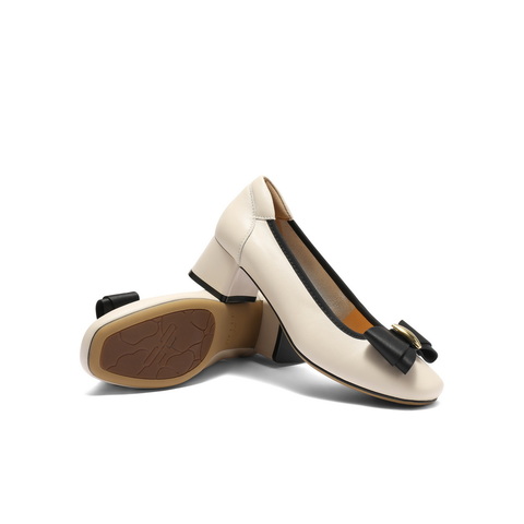 百丽气质优雅单鞋女2025春新商场同款真皮粗跟单鞋D8Q1DAQ5