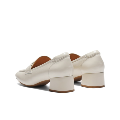 百丽质感乐福鞋女2025秋新商场同款真皮气质通勤乐福鞋D9U1DCA5