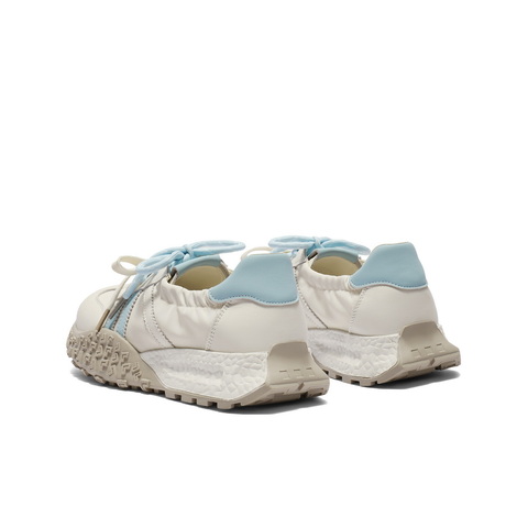 百丽靓丽撞色阿甘鞋女2025秋新商场同款舒适透气休闲鞋E3A1DCA5