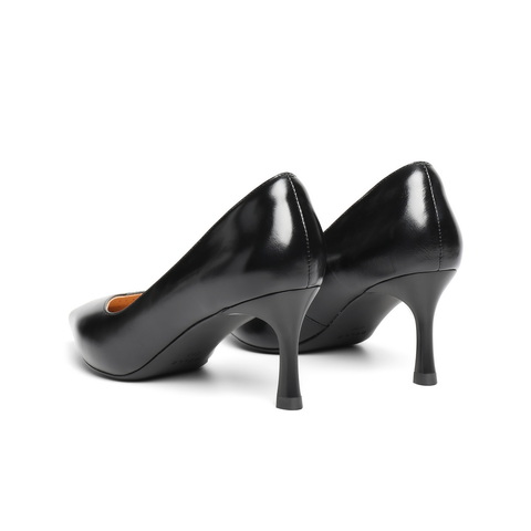 百丽优雅细高跟单鞋女2025秋新商场同款真皮尖头通勤单鞋D9T1DCQ5