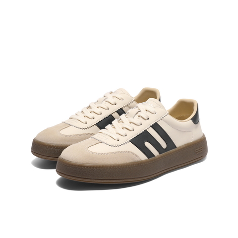 百丽时尚撞色休闲板鞋男2025新款秋季商场同款厚底德训鞋8UD01CM5