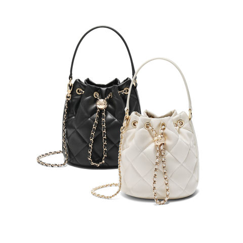 百丽包女2025秋新商场同款休闲小香风单肩斜挎手提水桶包X7403CX5