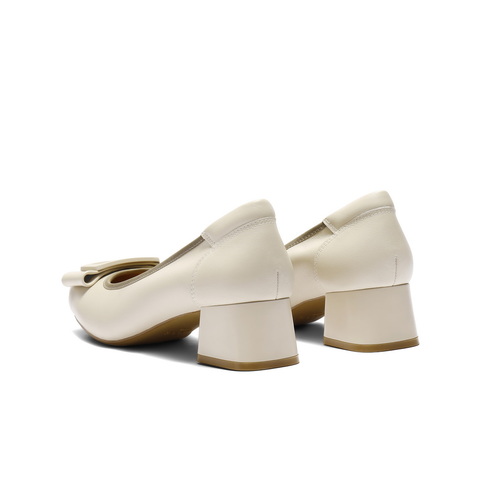 百丽舒适优雅单鞋女2025秋新真皮蝴蝶结方跟鞋D3S1DCQ5