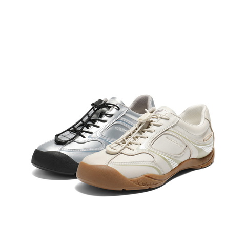 百丽时尚德训鞋女2025秋新商场同款舒适户外薄底休闲鞋3RT27CM5