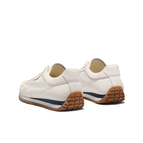 百丽户外运动慢跑鞋男鞋2025新款秋季厚底复古休闲阿甘鞋A2058CM5