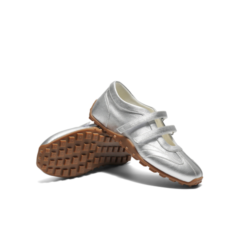 百丽时尚亮面休闲玛丽珍鞋女2025秋新双魔术贴薄底休闲鞋B2769CQ5