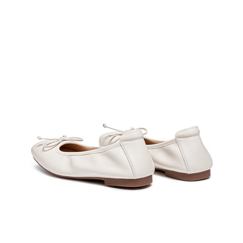 百丽气质简约平底单鞋女2025秋新商场同款真皮通勤单鞋E6Z1DCQ5