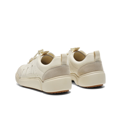 百丽舒适百搭板鞋女2025秋新商场同款轻便免系带休闲鞋E3S1DCM5