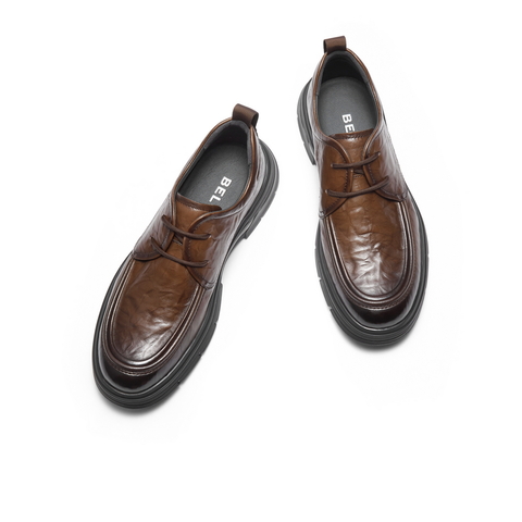 百丽通勤商务皮鞋男2025新款冬季商场同款褶皱牛皮休闲鞋8VT01DM5