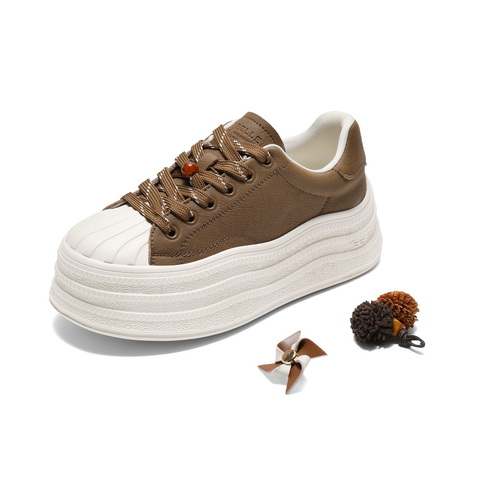 百丽波浪底百搭小白鞋女2025秋新商场同款串珠休闲板鞋E7K1DCM5