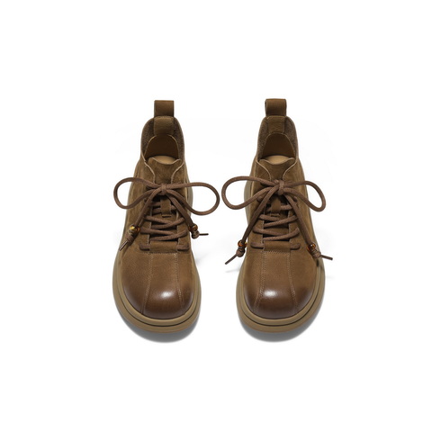 百丽复古可爱大头休闲靴女2025冬新商场同款真皮厚底短靴E5D2DDD5