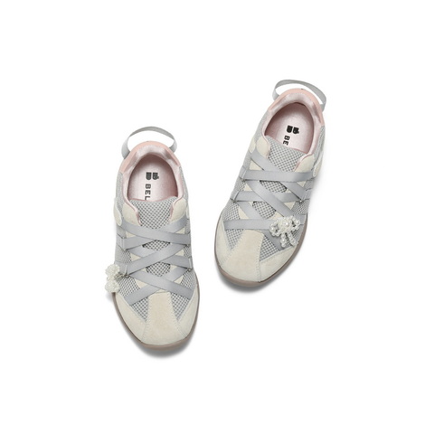 百丽时尚珍珠花休闲鞋童2025秋新商场同款透气网面休闲鞋15230C85