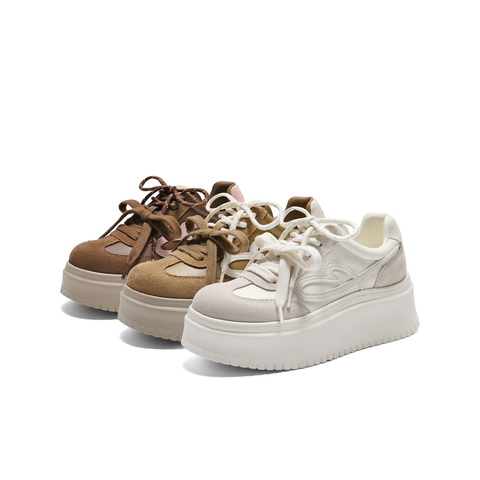 百丽时尚爱心小白板鞋女2025秋新厚底增高双鞋带休闲鞋B2906CM5