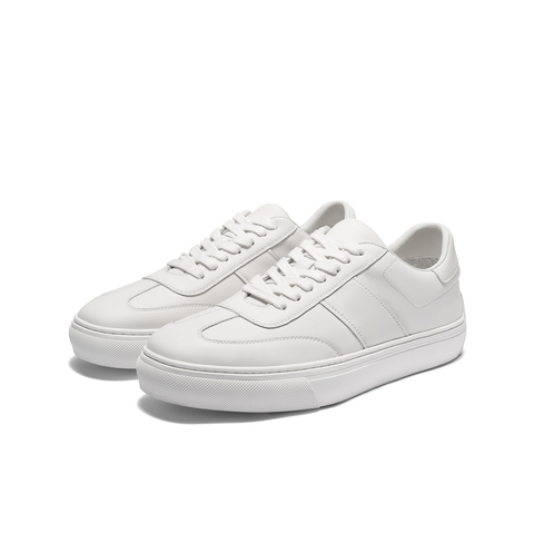 百丽时尚百搭小白鞋男2025新款秋季简约德训厚底休闲板鞋A2028CM5