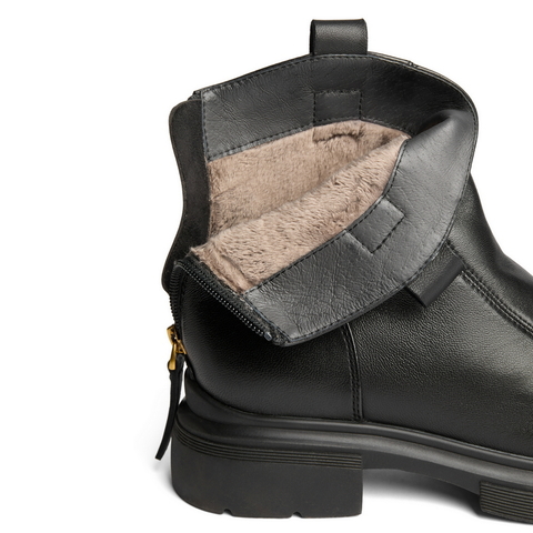 百丽舒适休闲靴女2025冬新商场同款真皮复古靴B7E1DDD5