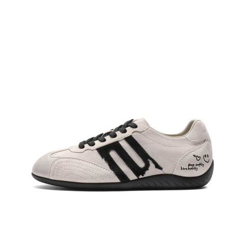 百丽复古跑道德训鞋女2025秋新真皮舒适薄底运动休闲鞋B2894CM5