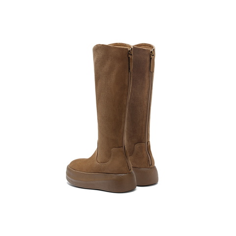 百丽复古简约弹力靴女2025冬新厚底增高休闲弹力高靴B2822DG5