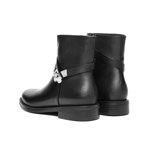 百丽复古百搭时装靴女2025冬新商场同款真皮搭扣气质短靴3QF48DD5