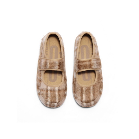 百丽毛毡绒面勃肯鞋女2025秋新平底魔术贴可爱玛丽珍鞋B2700CQ5