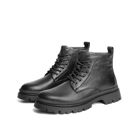 百丽潮搭休闲靴男2025冬新商场同款牛皮革褶皱马丁靴8CQ01DD5